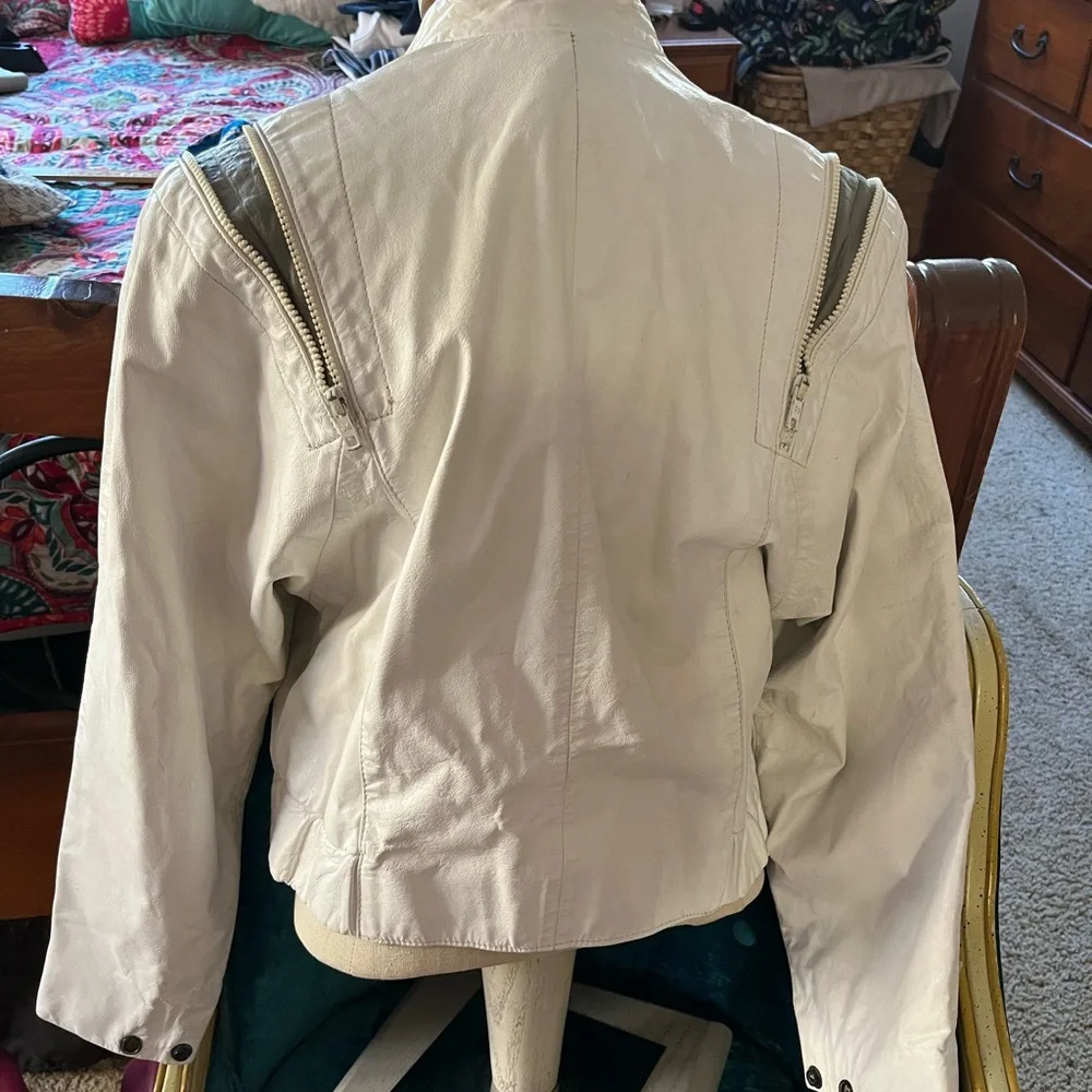 Vintage 80s Comint Argentinian White  and Gray Genuine Leather Jacket - Picture 2 of 16